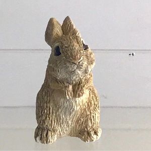 UDC United Design Stone Critter Little Bunny Rabbit Figurine - AS IS - USA